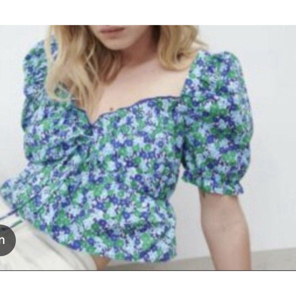 Zara Cropped Floral Blouse XS